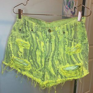 LEVI Denim distressed shorts